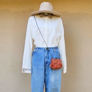 Vintage Fossil Floral Embossed Leather Kiss Lock Small Cross Body Purse